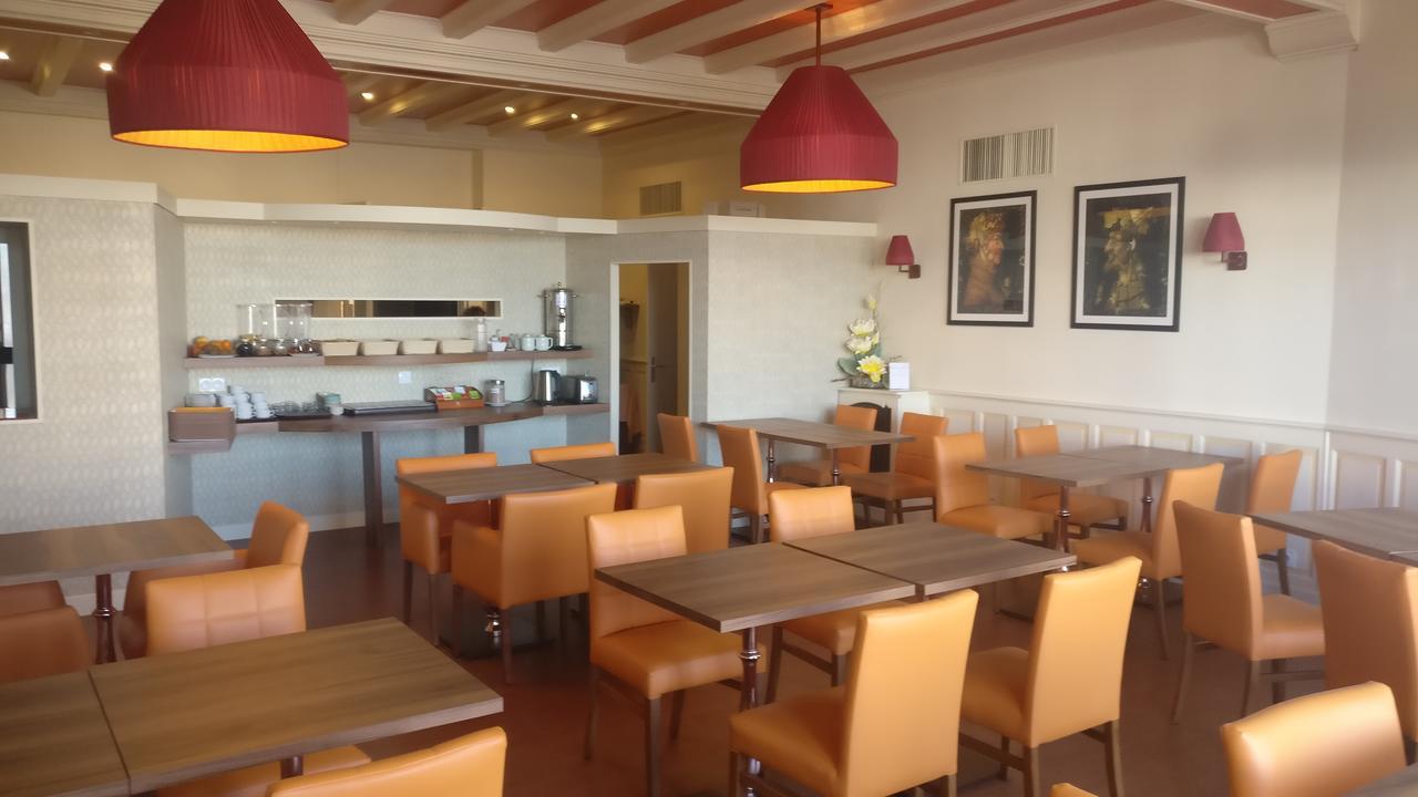 Hotel Restaurant Le Parc Moulins  Exterior photo