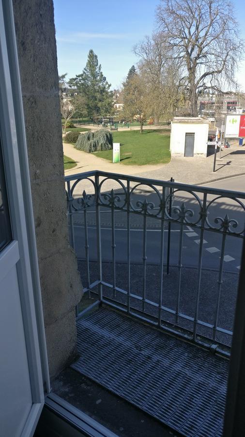Hotel Restaurant Le Parc Moulins  Exterior photo